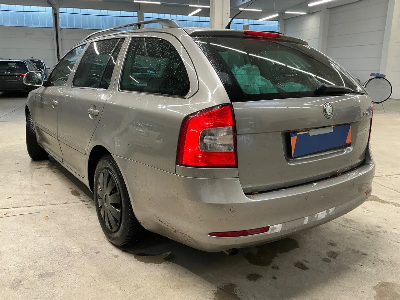 Фото Skoda Octavia – салон передні сидіння